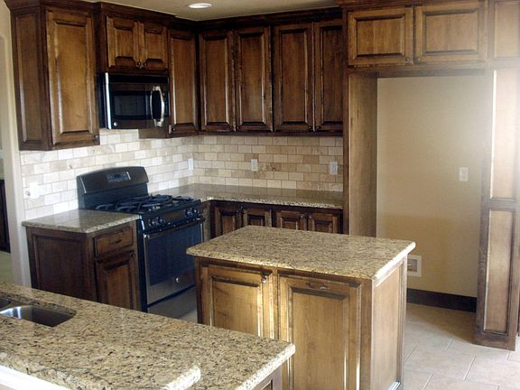 3rd image of 716 S Bouziden Dr