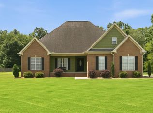 79 Woodbury Cir, Albertville, AL 35951