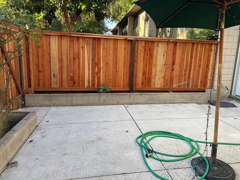 3325 Benton St — Photo 2