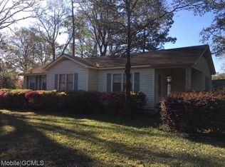 5501 Malcolm Dr, Mobile, AL 36693