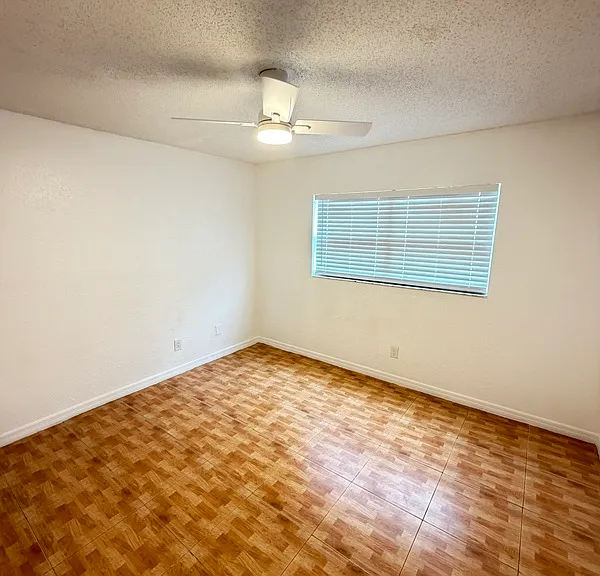 519 E San Sebastian Ct — Photo 6