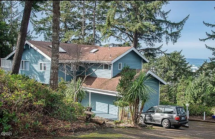 3614 NW Shore View Loop — Photo 2