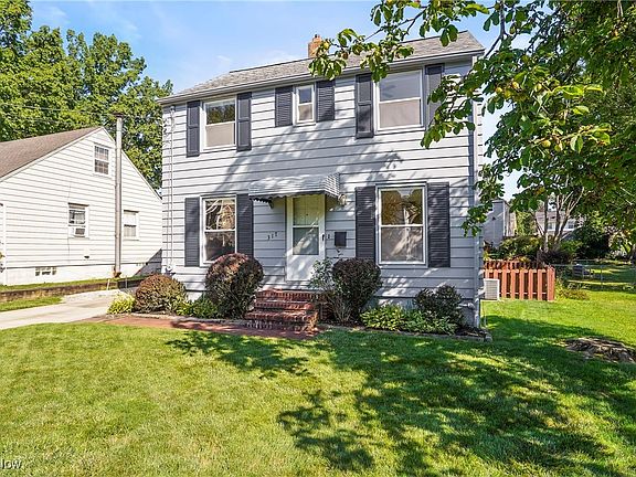 2nd image of 317 Firwood Ave