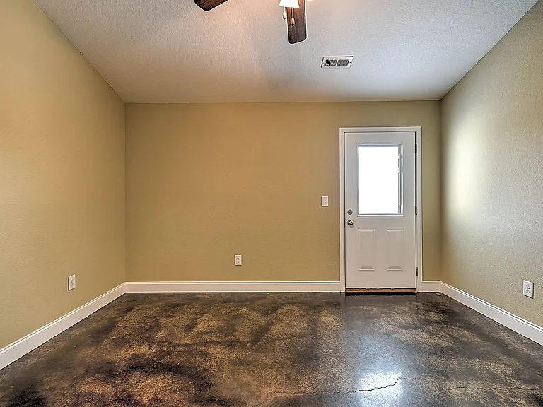 53 Sutter Pl — Photo 7