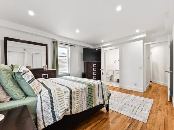 519 East 85th Street image 7 of 12