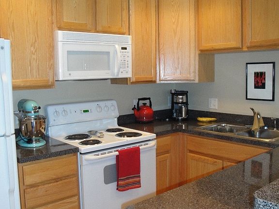 2nd image of 4800 Underwood Ln N Unit F