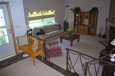 5th image of 7547 Apple Blossom Ln