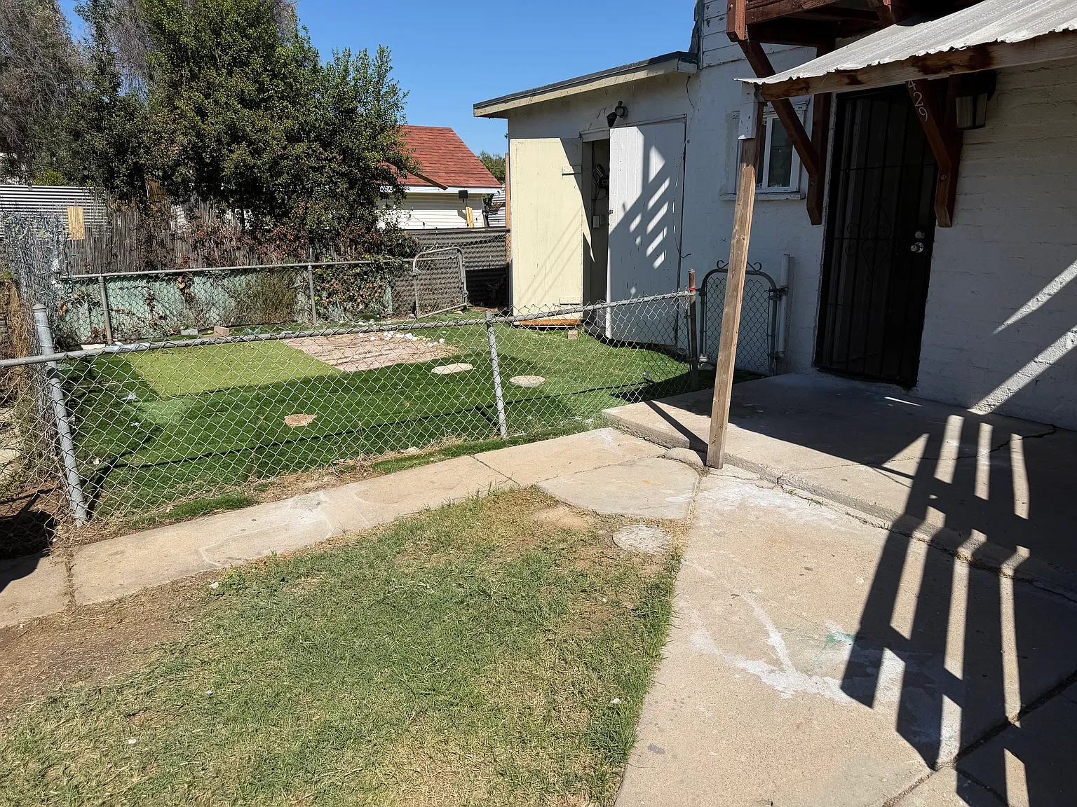 2 bed, $2,300 — Photo 4
