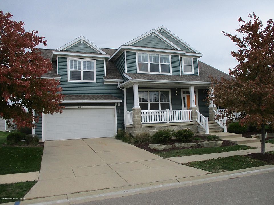 1st image of 614 Avocet Dr