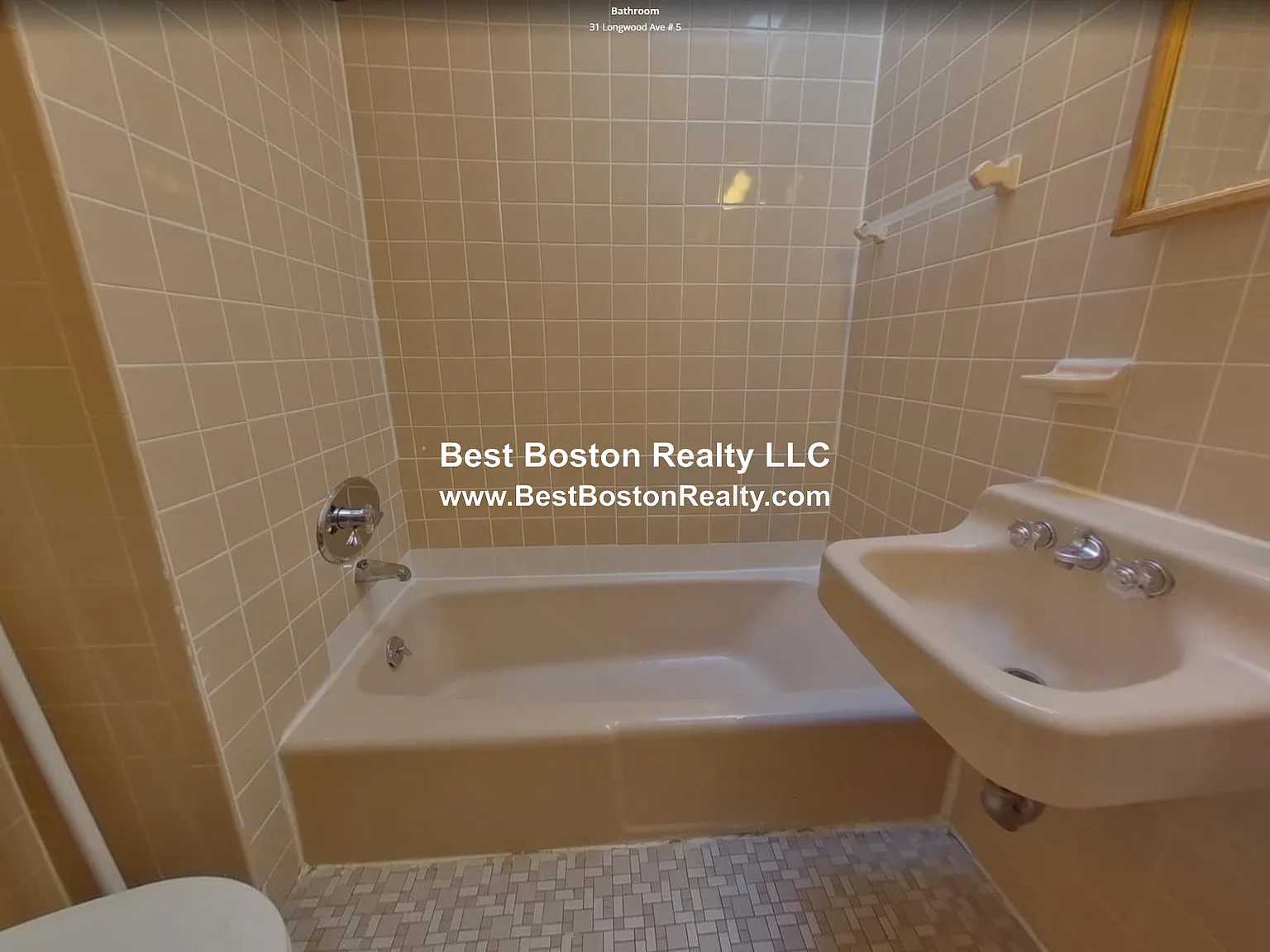 2 bed, 1.0 bath, $3,000 — Photo 2