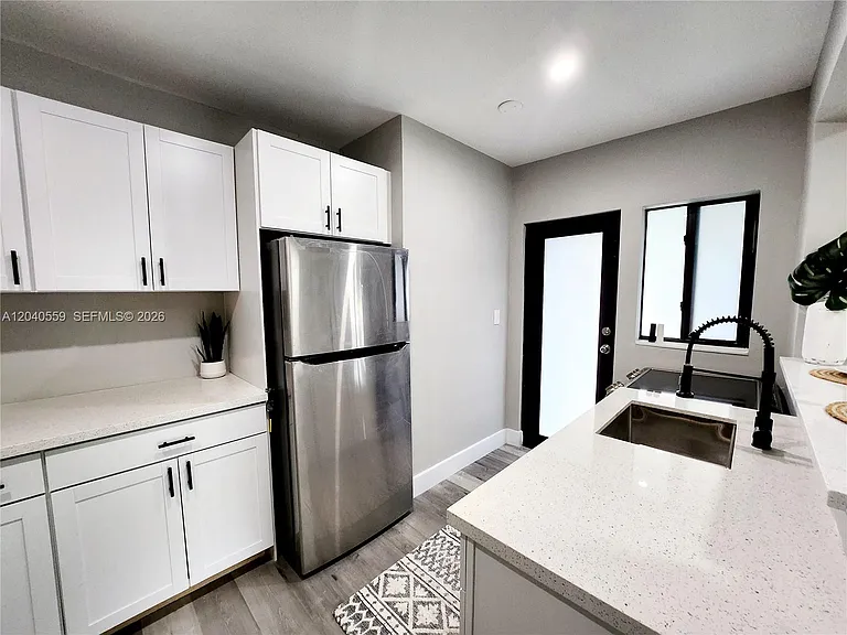 1920 SW 4th Ave #2 — Photo 13