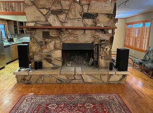 25334 Martindale Rd, North Liberty, IN 46554