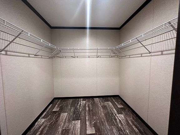 5th image of 13475 Pinewood Dr #380
