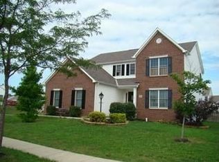 1901 Creekview Dr, Marysville, OH 43040
