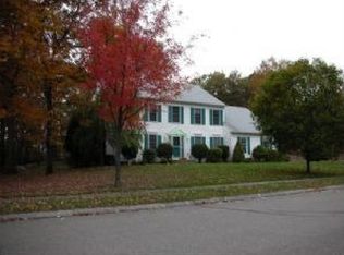 20 Echo Bridge Rd, Franklin, MA 02038