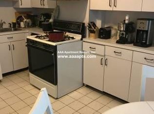 64 Ferry St, Everett, MA 02149