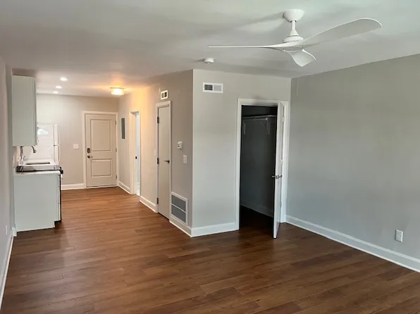 2352 E Main St #8, Columbus, OH 43209