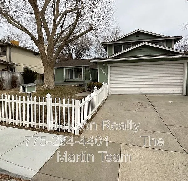 3268 Bunker Hill Ln — Photo 1