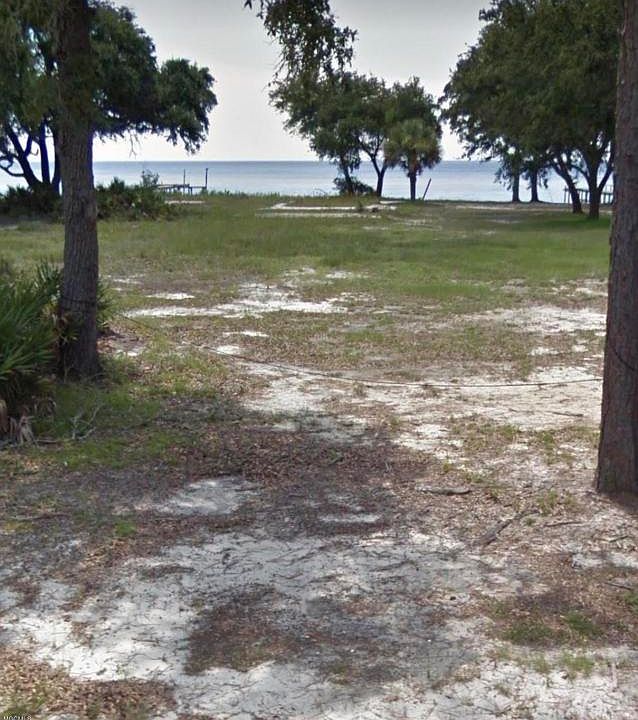 1st image of 4915 E Belle Fontaine Dr