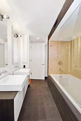 Rented by Corcoran | media 32