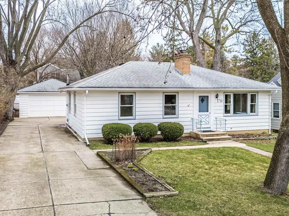 1710 Camus Lane, Madison, WI 53705