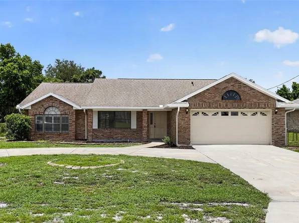 1466 Malaluka St, Deltona, FL 32725