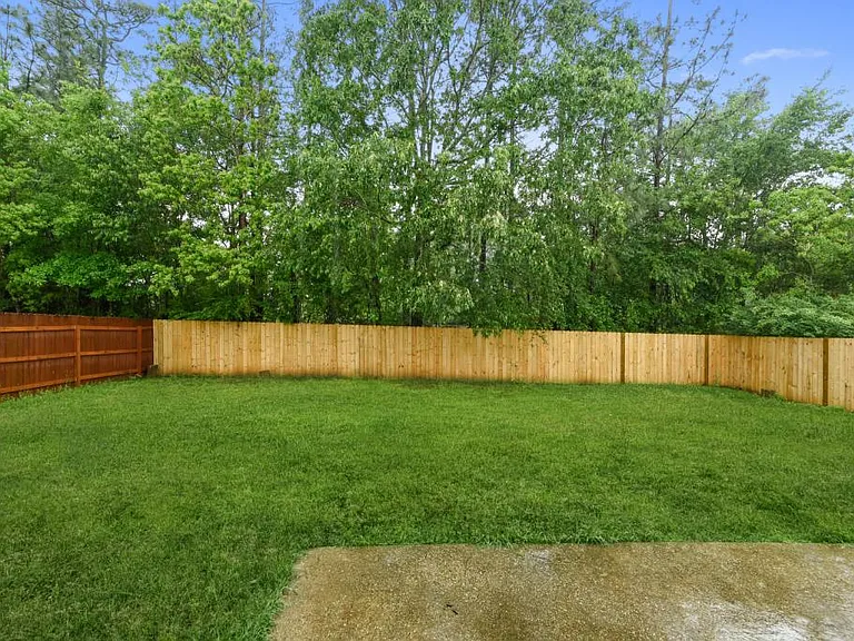 14249 Tori Dawn Dr — Photo 23
