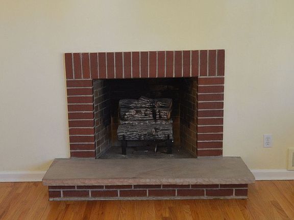 3rd image of 3083 S 1730 E