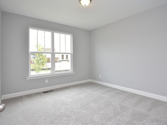 3rd image of 1893 Abbey Wood Dr