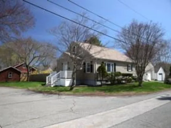 6 Vernon Ave, Somerset, MA 02726