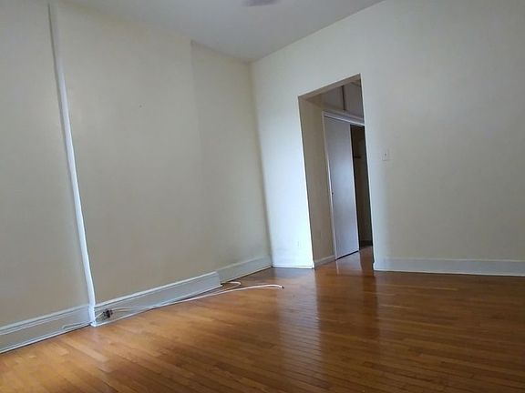 2nd image of 3282 30th St APT 3