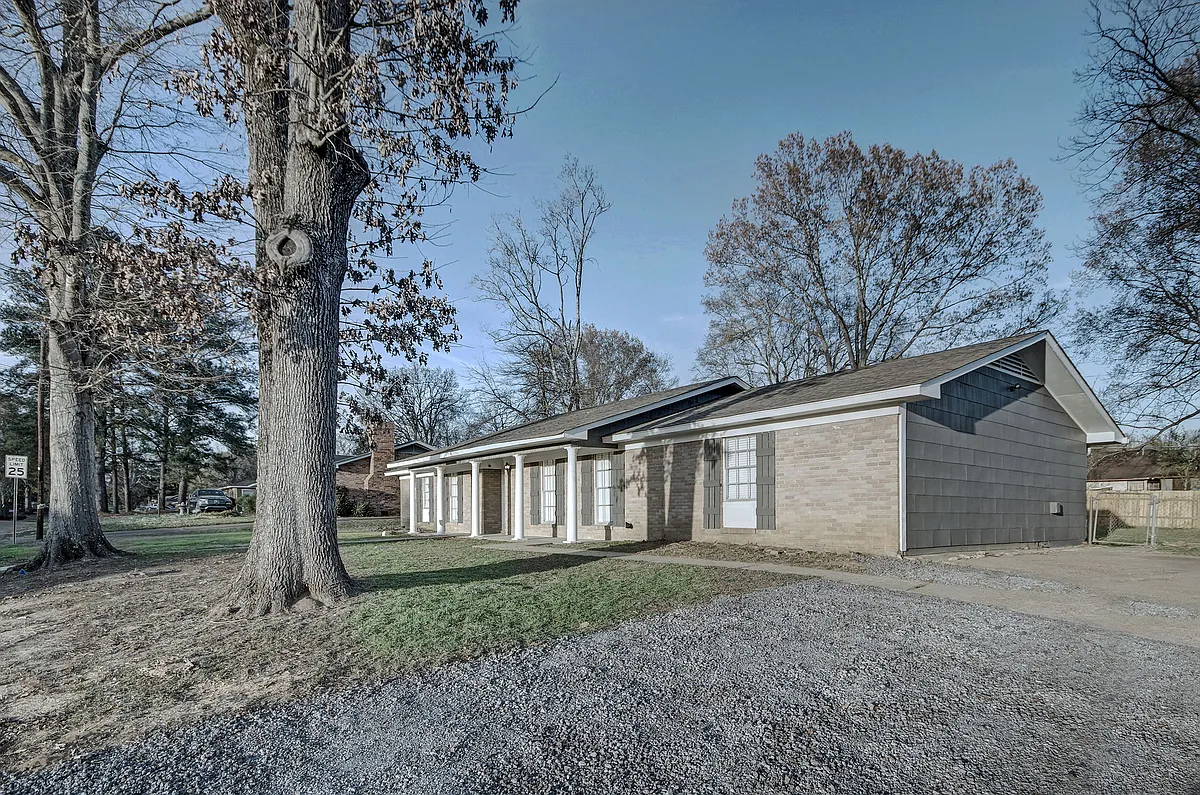 Building Photo - 5948 Whitestone Rd
