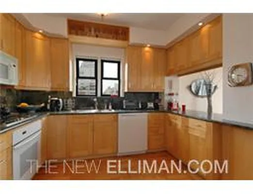 Rented by Douglas Elliman | media 8