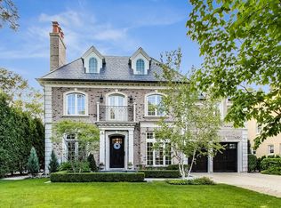 159 Abingdon Ave, Kenilworth, IL 60043