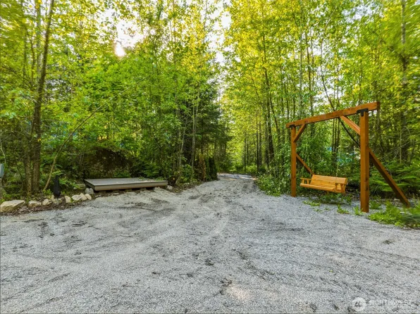 11869 Tye River Road NE, Skykomish, WA 98288