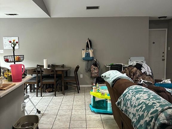 5th image of 47 Woodcock Cir