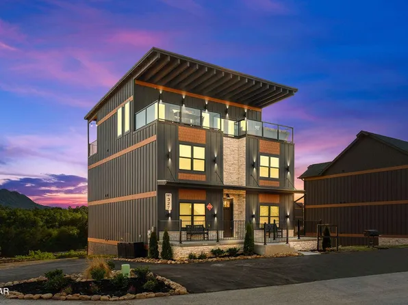 633 Summer Valley Way #9R-8, Sevierville, TN 37862