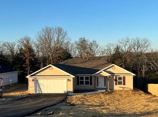 145 Bald Cypress Ct, Hollister, MO 65672