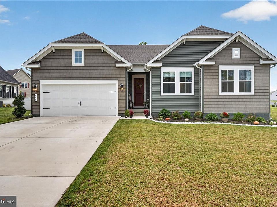 1st image of 468 Tall Oak Dr