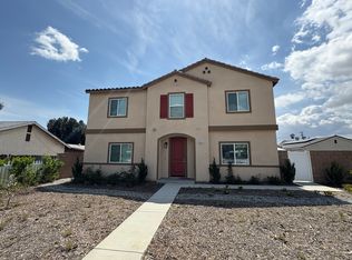 2270 W Mill St, Colton, CA 92324