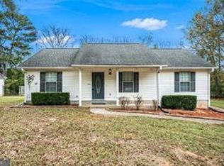 326 Barr Cir, Rex, GA 30273