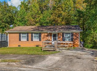 4915 Rumley Cir, Winston Salem, NC 27105