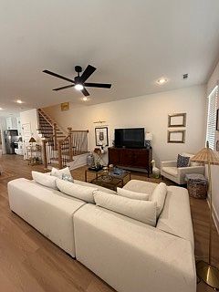 2nd image of 1599 Brooks Ave #3