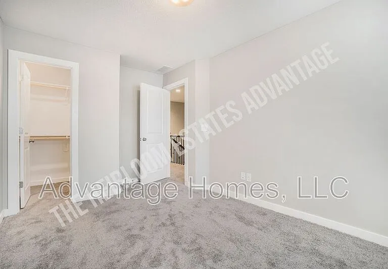 337 N 5th Ter — Photo 18