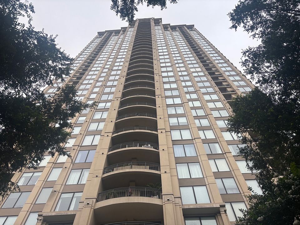 1st image of 3445 Stratford Rd NE APT 3304