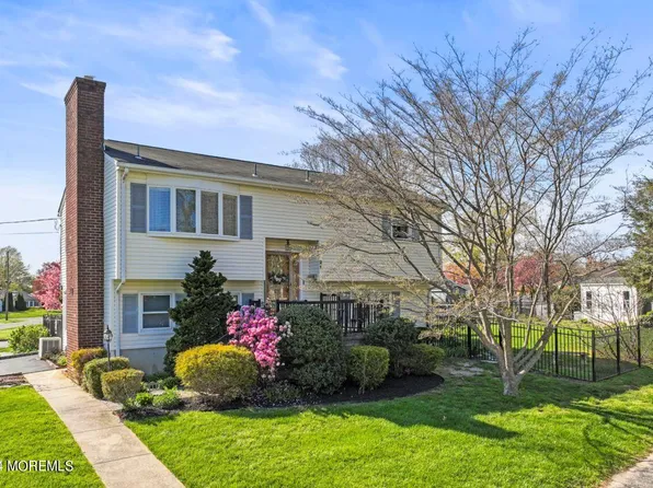 21 E Walnut Place, West Long Branch, NJ 07764