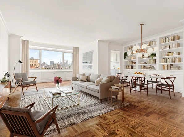 2 Charlton Street image 1 of 15