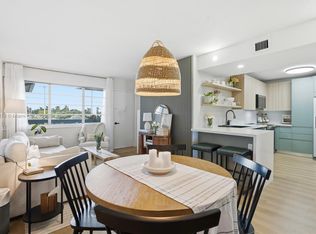 1100 11th St APT 405, Miami Beach, FL 33139