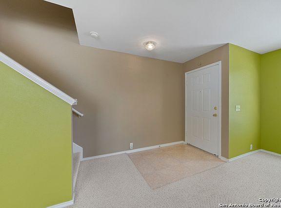 3rd image of 7623 Parkwood Way
