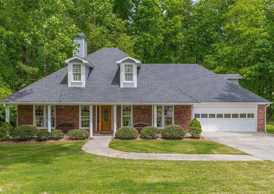 1st image of 1205 Fontainebleau Ct